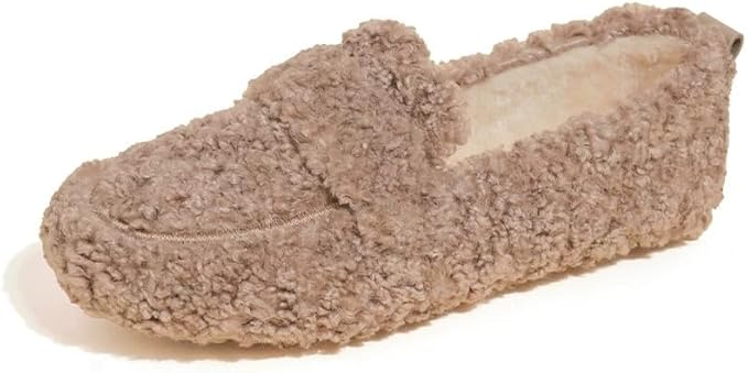 Cozy brown faux fur slipper with plush lining, ideal for indoor comfort. Perfect winter footwear, non-slip sole, warm and stylish design.