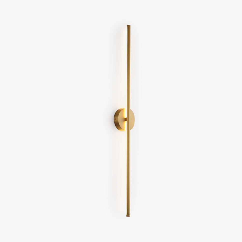 Modern gold wall sconce with sleek vertical design, minimalist lighting fixture, ideal for contemporary home decor and ambient illumination.