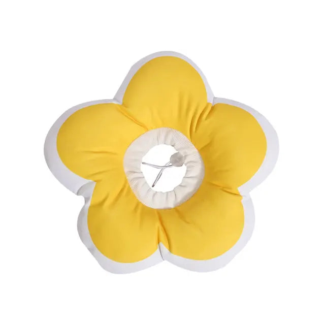 Yellow flower-shaped baby neck float with white trim, designed for infant swimming safety. Ideal for pool use, enhancing water confidence and fun.